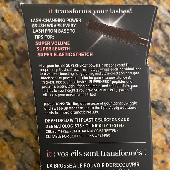 It Cosmetics Superhero Mascara in Black (NWT) - Picture 6 of 8